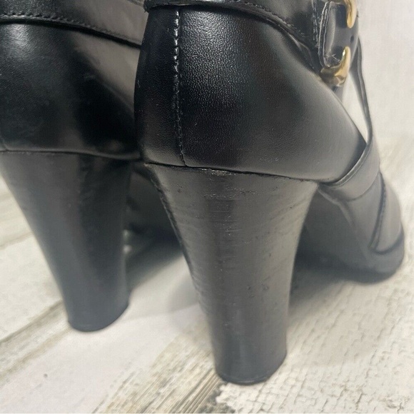 Michael Michael Kors Leather Block Heel Low Boots Black Gold Buckle size 9 - Picture 6 of 10